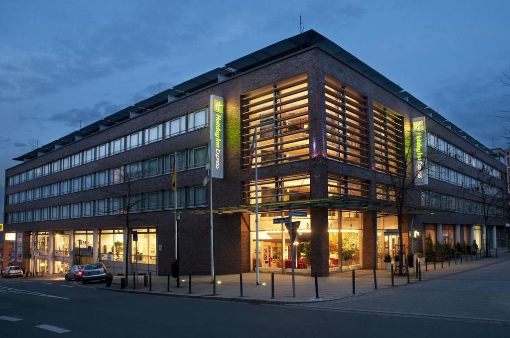 Essen City Suites ภายนอก รูปภาพ