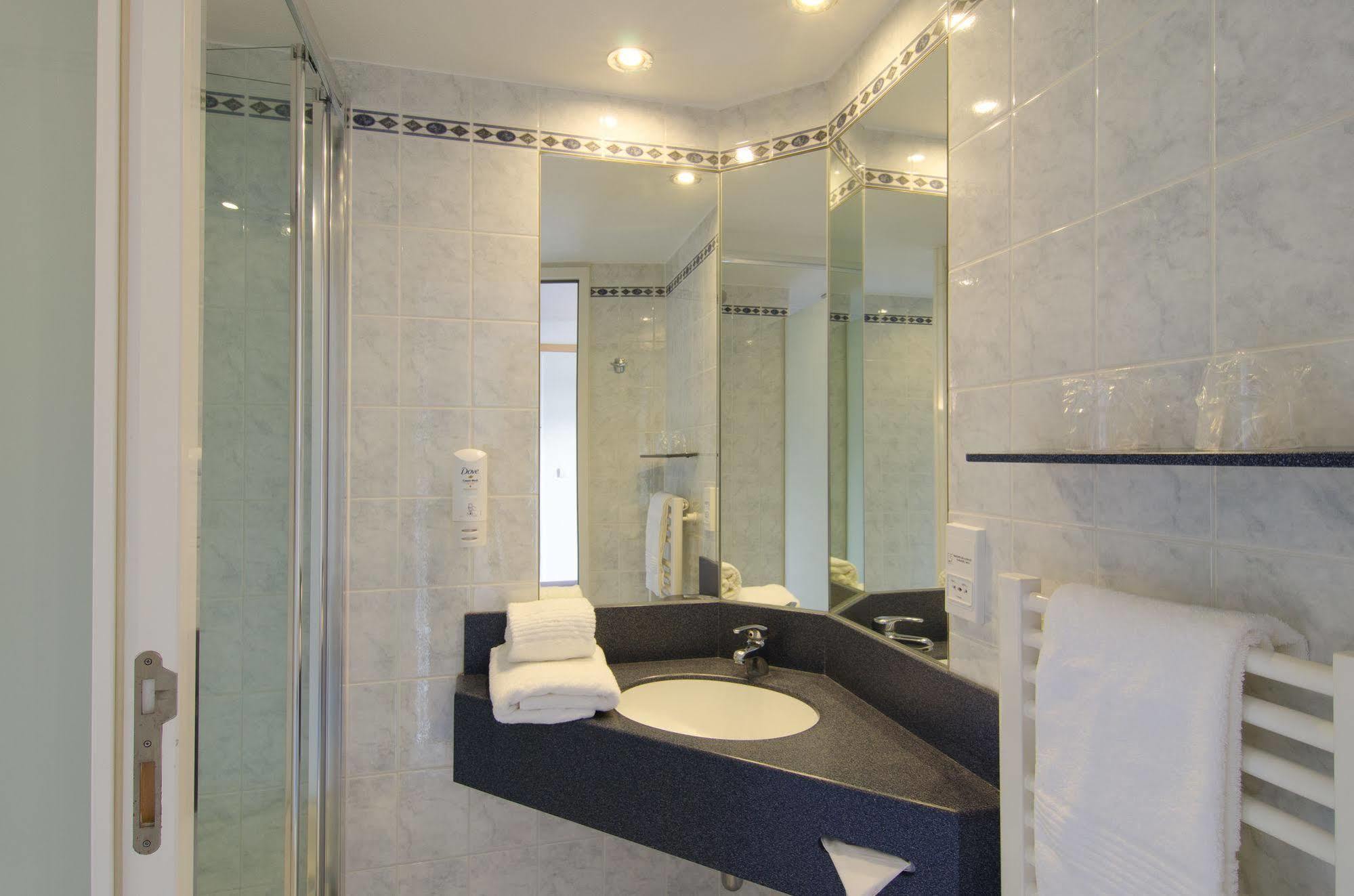 Essen City Suites ภายนอก รูปภาพ