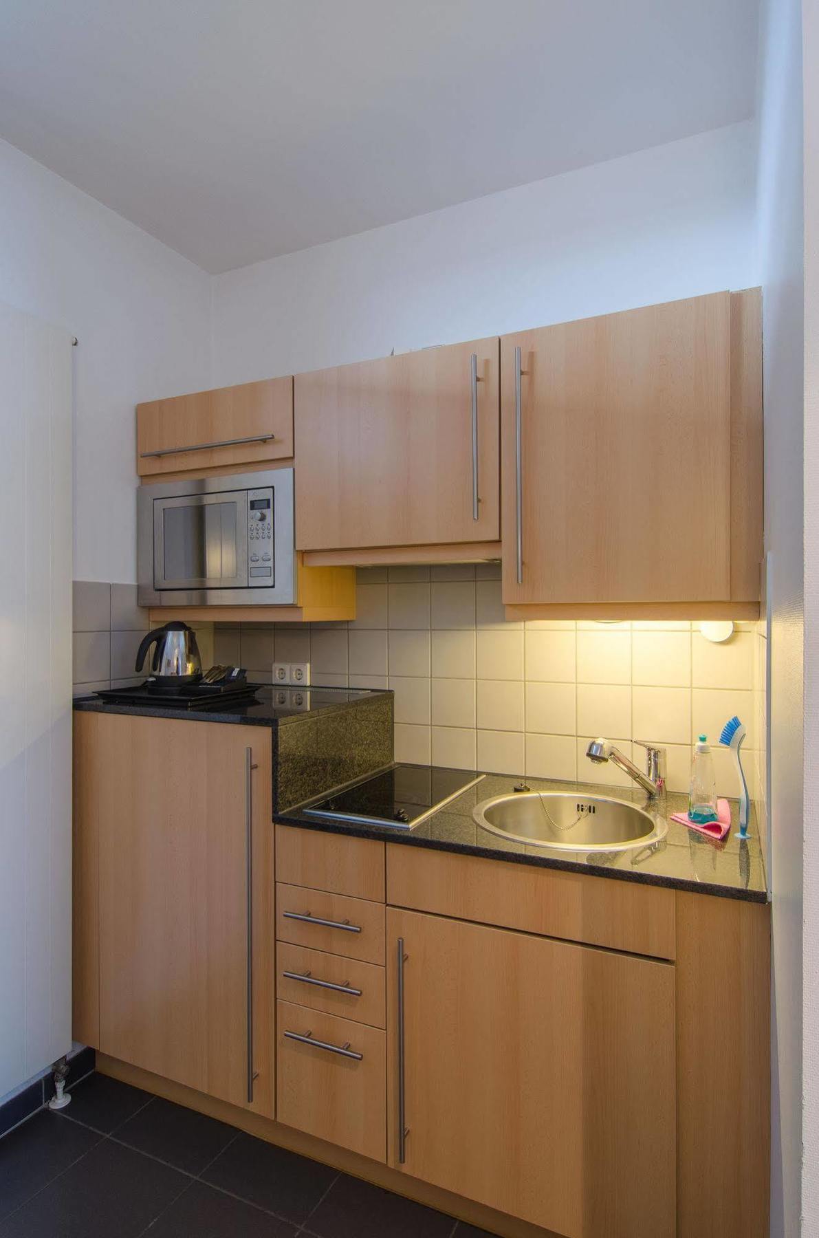 Essen City Suites ภายนอก รูปภาพ